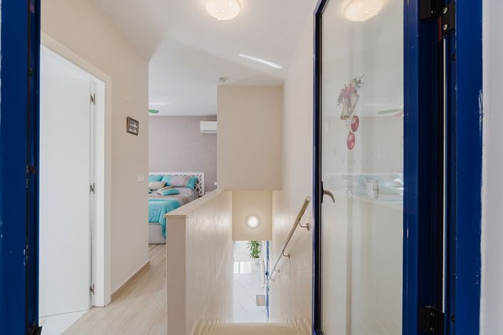 Image No.33-3 Bed Property for sale