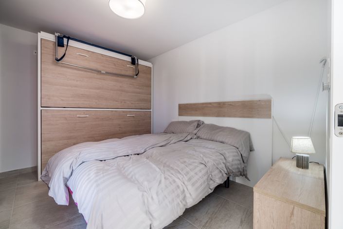 Image No.22-2 Bed Property for sale