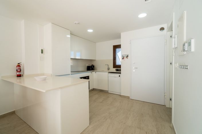 Image No.9-2 Bed Property for sale