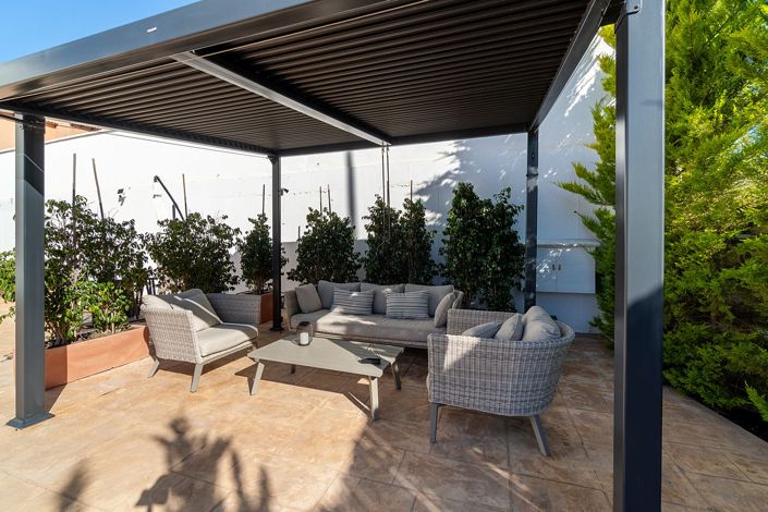 Image No.38-3 Bed Property for sale