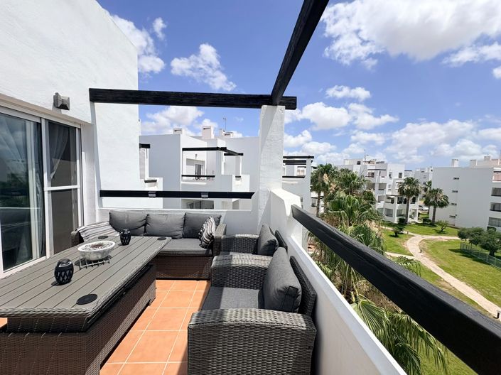Image No.13-2 Bed Property for sale