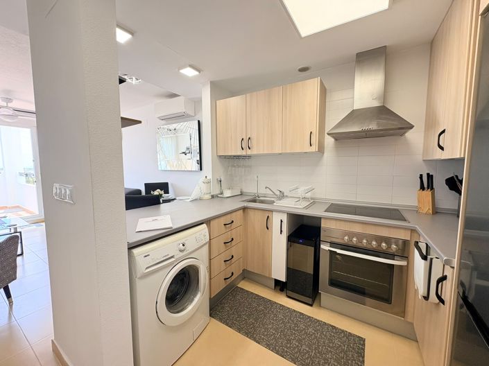 Image No.5-2 Bed Property for sale