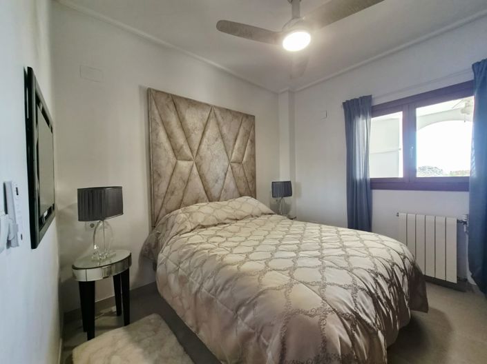 Image No.27-2 Bed Apartment for sale