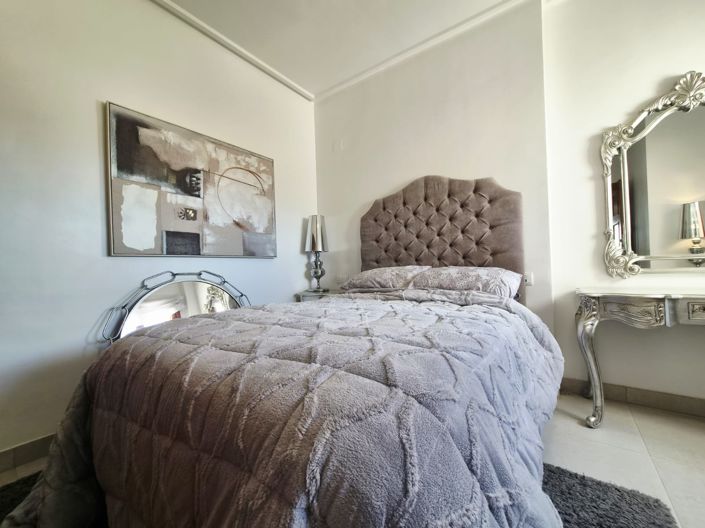 Image No.30-2 Bed Apartment for sale