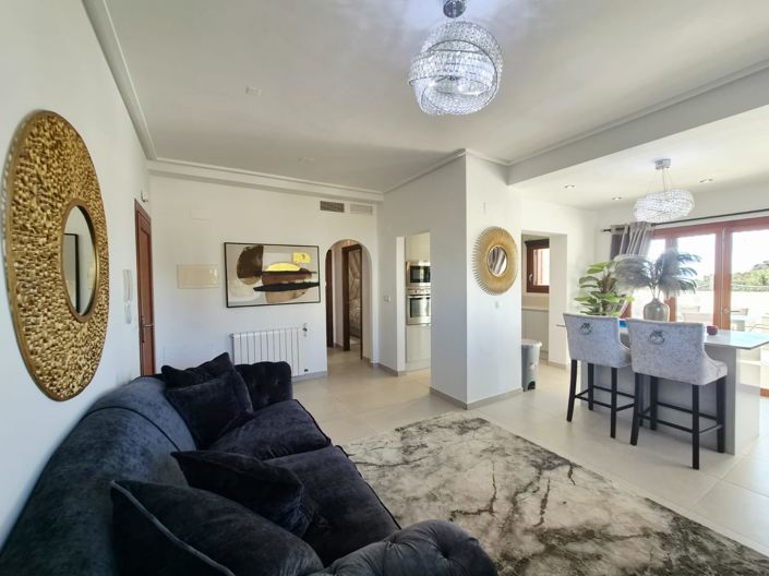 Image No.5-2 Bed Apartment for sale
