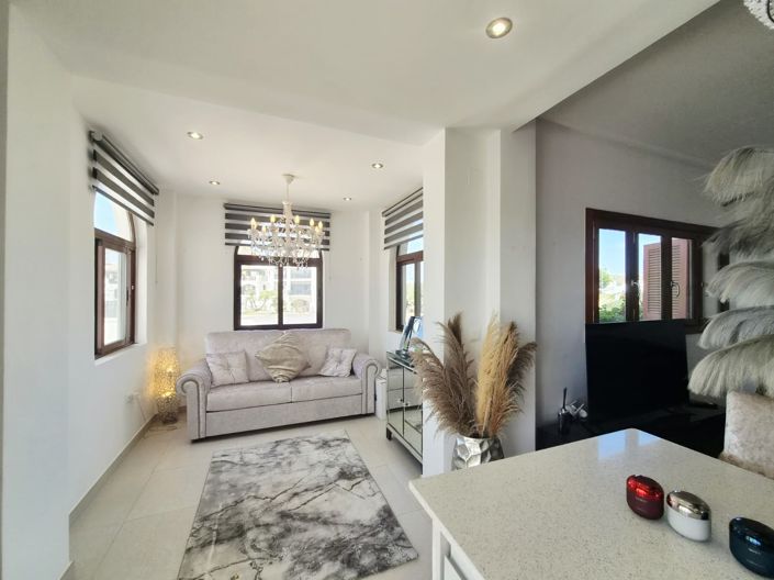 Image No.8-2 Bed Apartment for sale