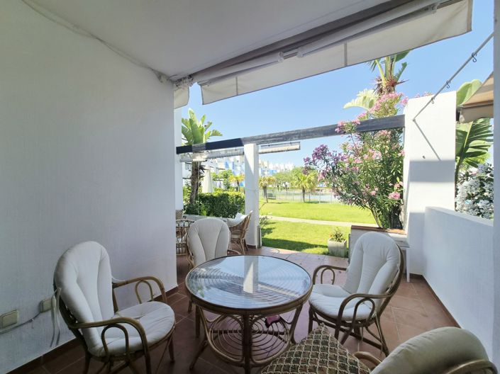 Image No.10-2 Bed Property for sale