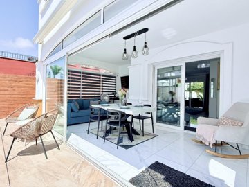enclosed-terrace-isla-grosa-villa-mar-menor-g