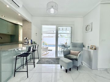 contemporary-kitchen-isla-grosa-villa-mar-men