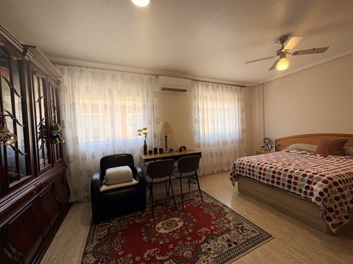Image No.13-3 Bed Duplex for sale