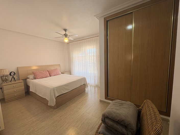 Image No.17-3 Bed Duplex for sale