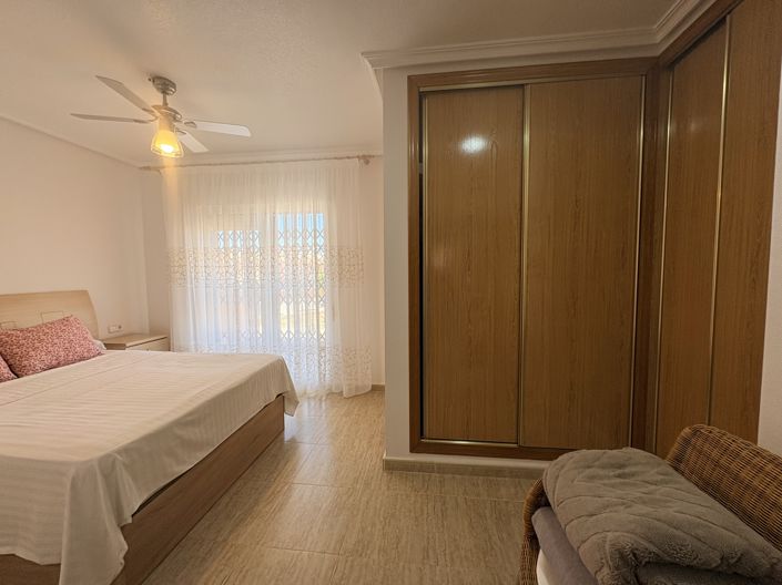 Image No.19-3 Bed Duplex for sale