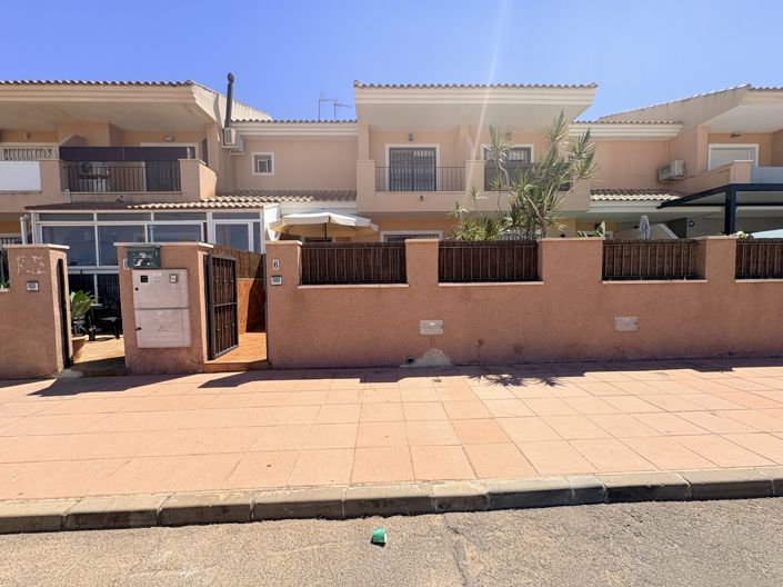 Image No.20-3 Bed Duplex for sale