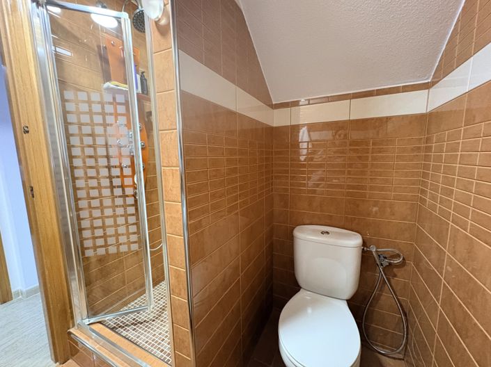 Image No.9-3 Bed Duplex for sale
