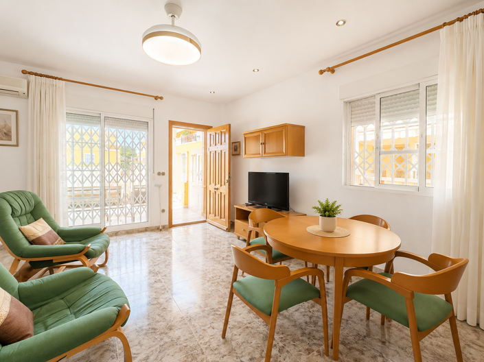 Image No.5-2 Bed Semi-Detached for sale