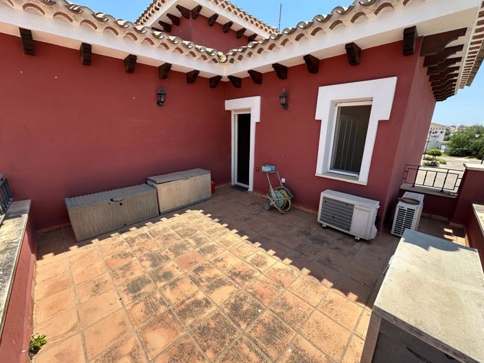 Image No.24-3 Bed Villa / Detached for sale