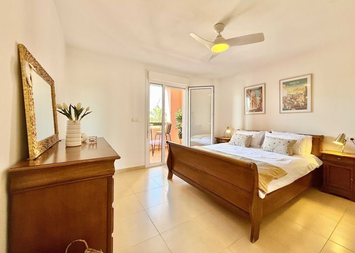 Image No.12-2 Bed Apartment for sale