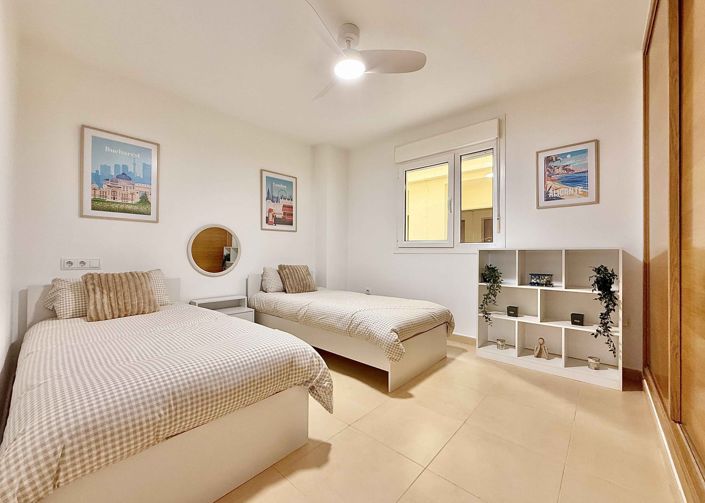 Image No.18-2 Bed Apartment for sale