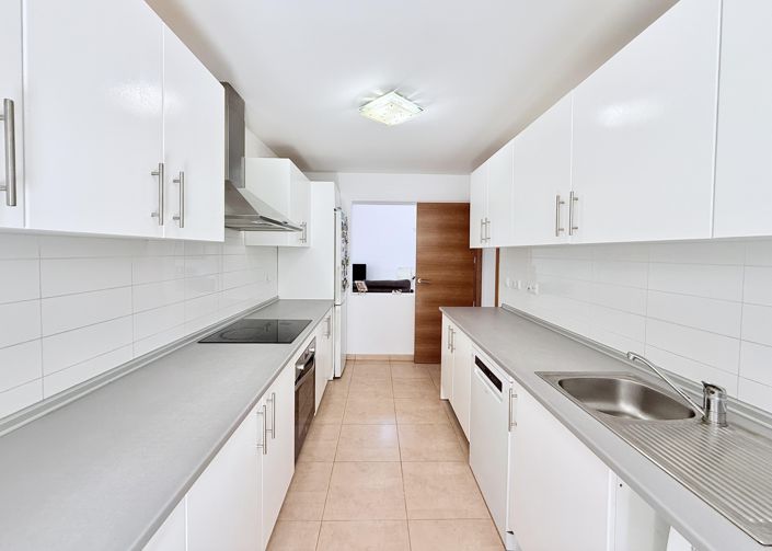 Image No.11-2 Bed Villa / Detached for sale