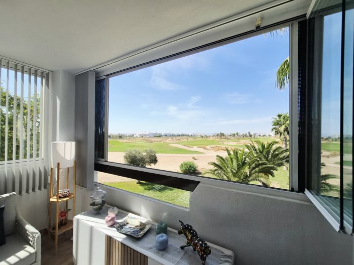 Image No.20-2 Bed Apartment for sale