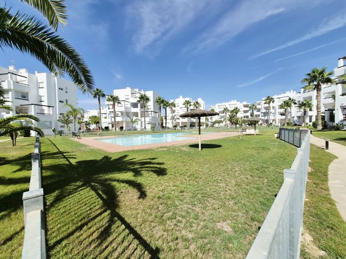Image No.25-2 Bed Apartment for sale