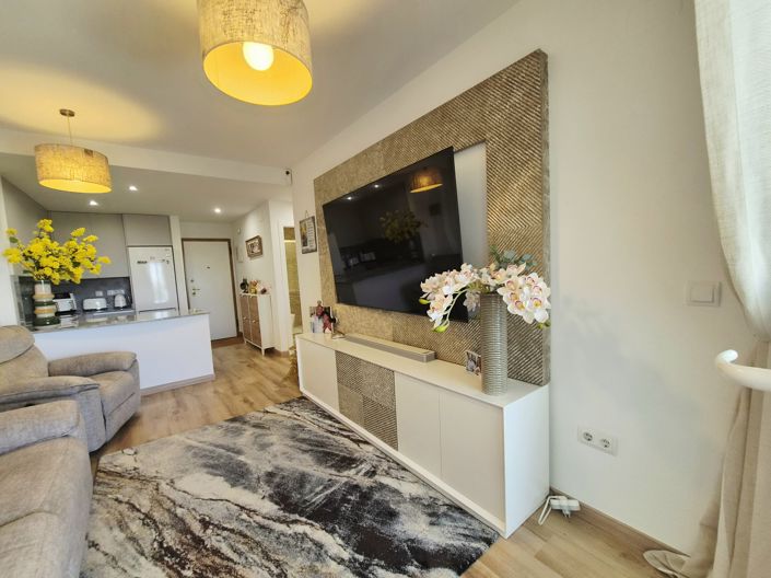 Image No.6-2 Bed Apartment for sale