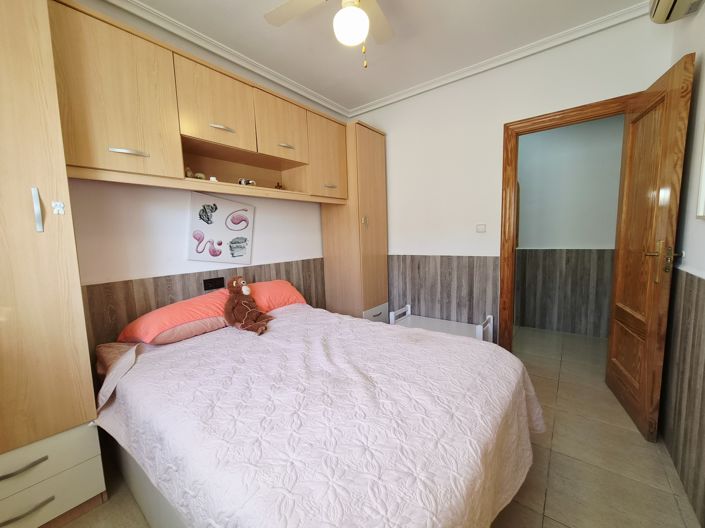 Image No.24-4 Bed Villa / Detached for sale