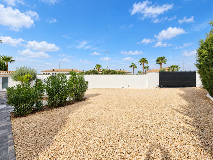 Image No.40-4 Bed Villa for sale