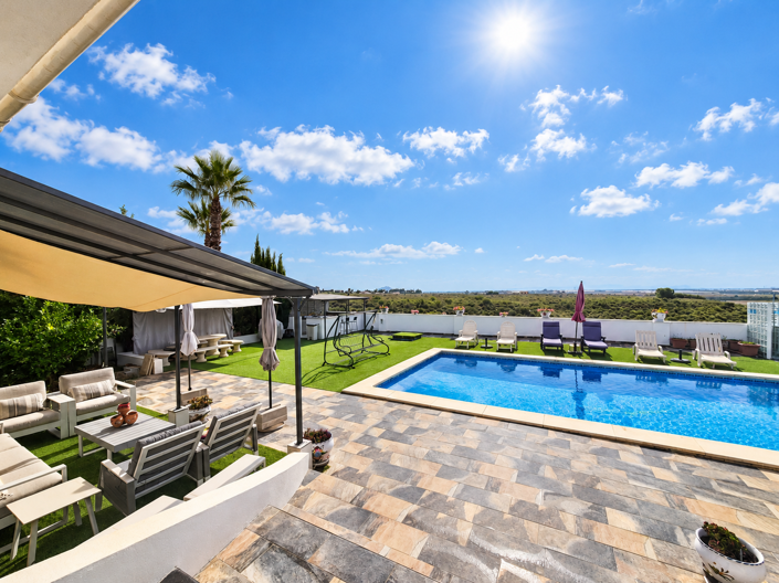 Image No.42-4 Bed Villa for sale
