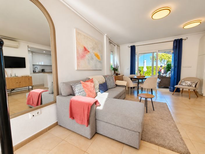 Image No.3-2 Bed Townhouse for sale