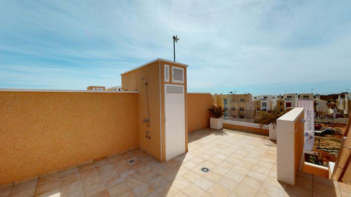 Image No.5-3 Bed Townhouse for sale