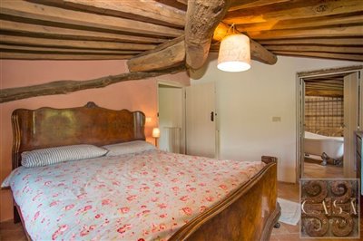 13-borgo-puccini-casa-grande-guest-bedroom