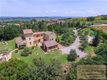 tuscan-property-26-1200