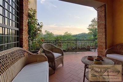 luxury-tuscan-villa-for-sale-6-1200