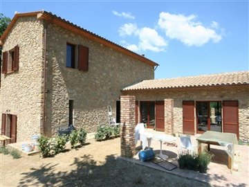 montescudaio-pisa-house-for-sale-tuscany-5