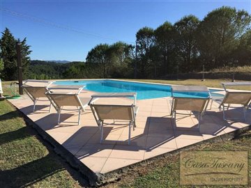 renovated-peccioli-farmhouse-with-pool-and-lo