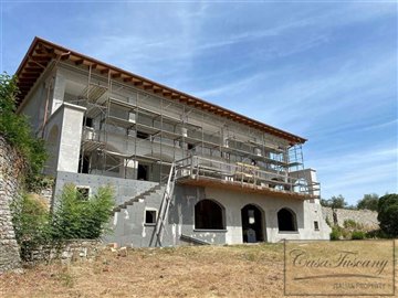 villa-for-sale-to-complete-on-lake-trasimeno-