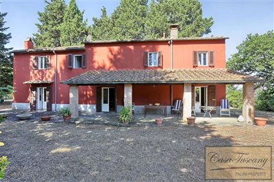 villa-with-annex-for-sale-near-casale-maritti