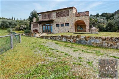 stone-house-for-sale-near-san-gimignano-4
