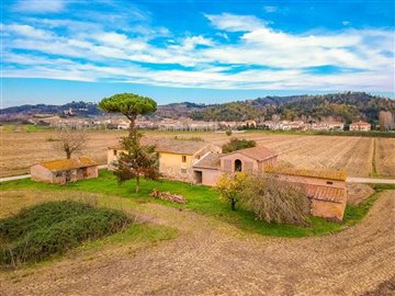 tuscan-renovation-opportunity-13-1200