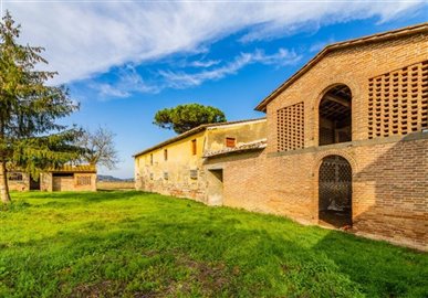 tuscan-renovation-opportunity-6