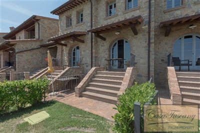 apartments-on-a-tuscan-borgo-apt-1-8-1200