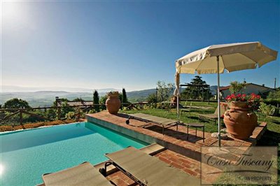 tuscan-borgo-apartment-with-pool-for-sale-6-1
