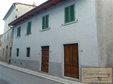 tuscan-village-house-27-1200
