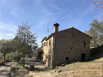 farmhouse-near-cortona-13-1200