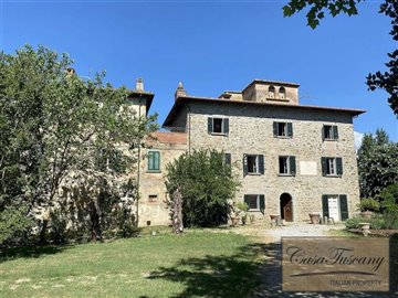 house-to-restore-near-cortona-tuscany-b-7-120