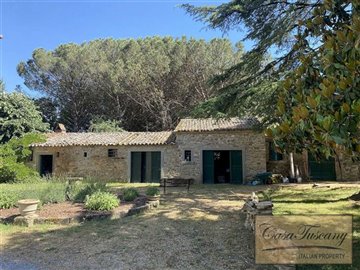 house-to-restore-near-cortona-tuscany-b-13-12