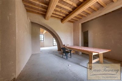restored-villa-for-sale-near-impruneta-floren
