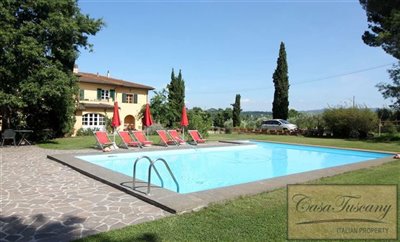 large-villa-with-pool-olives-and-stables-12-1