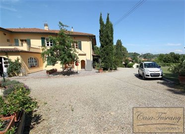 large-villa-with-pool-olives-and-stables-3-12